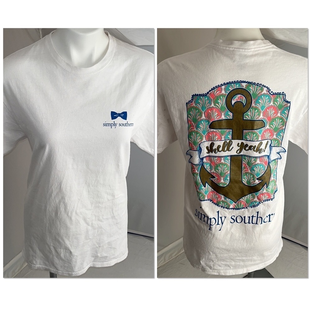 Simply Southern Shell Yeah white multicolor short sleeve logo graphic t-shirt